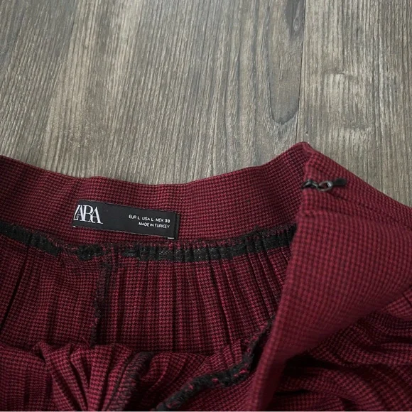 Zara Flared Burgundy Oxblood Shorts Skorts - Picture 4 of 11